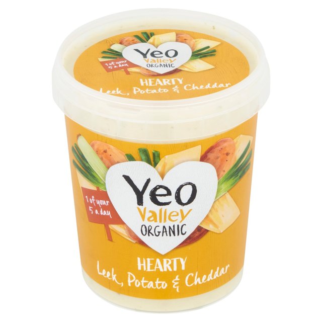 Yeo Valley Organic Leek Potato & Cheddar Soup 400g GOODS M&S