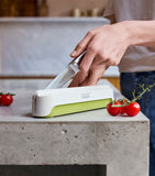 Joseph Joseph Halve-It Slicing Tool