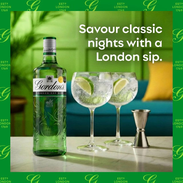 Gordon's London Dry Gin 70cl Original bottle, UK version