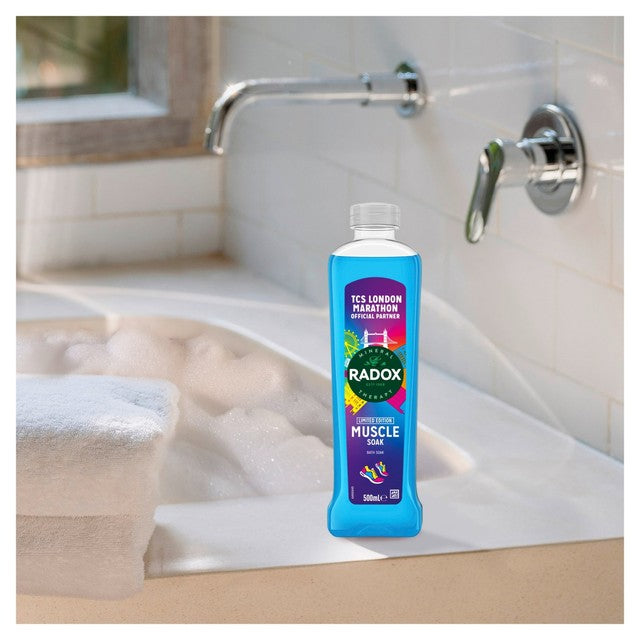 Radox muscle soak bath soak with sea minerals and sage 500ml, imported from the UK