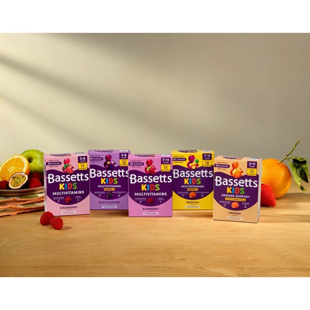 Bassetts blackcurrant and apple multivitamin gummies 30 gummies - British product