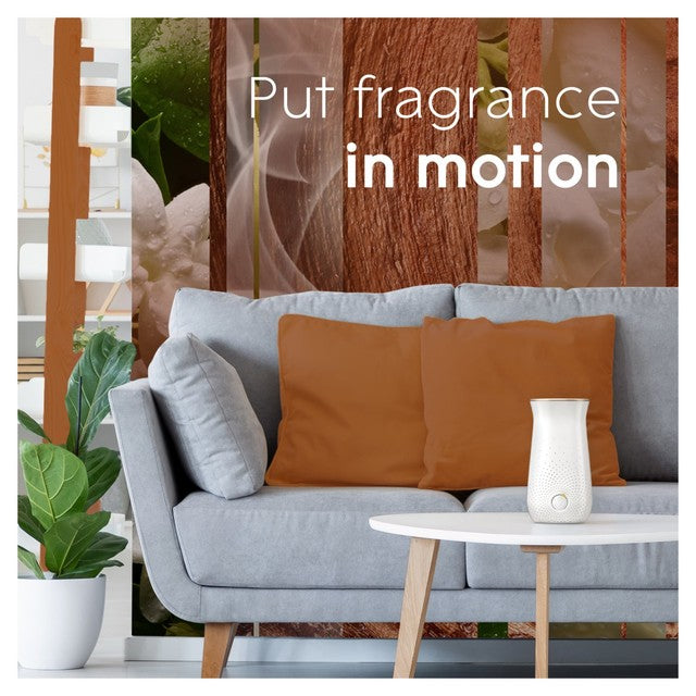 Glade air freshener refill Sandalwood & Jasmine 18ml, UK version