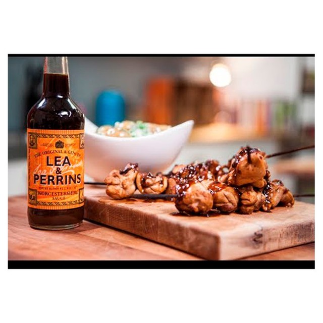 Lea & Perrins Worcestershire sauce 290ml, UK version