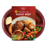 M&S Roast Beef Dinner with Yorkshire Pudding Ready Meal 390g