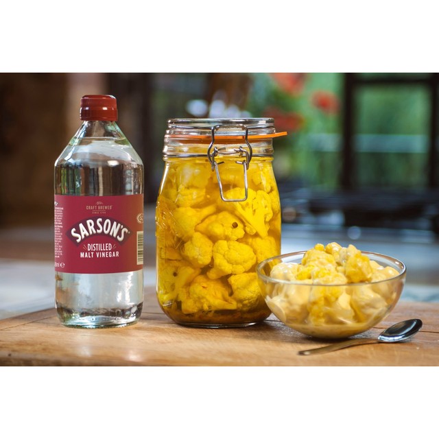 Sarsons distilled malt vinegar 5L plastic bottle packaging (British brand)
