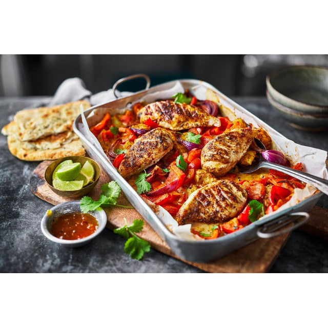 M&S garlic & coriander naan bread 260g, imported from the UK