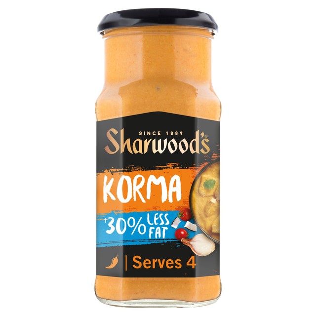Sharwood's reduced fat korma curry sauce 420g (British brand)