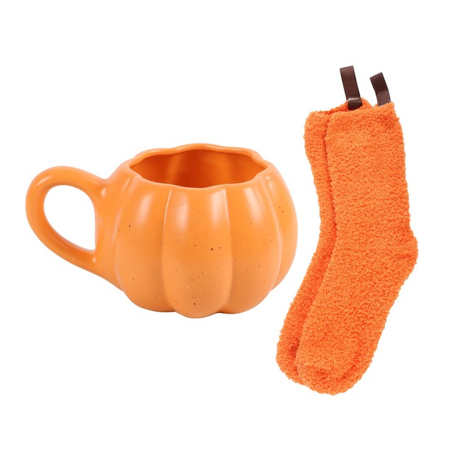 Something Different Autumn Pumpkin Mug and Socks Set 480ml - British product
