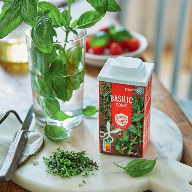 Picard chopped basil 50g, imported from the UK