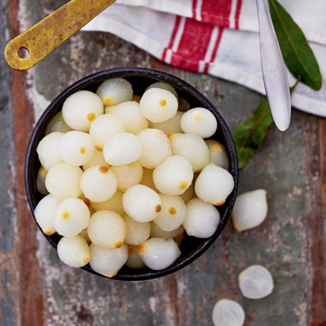 Picard frozen pearl onions 450g, imported from the UK