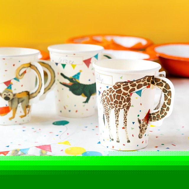 Talking Tables safari animal paper cups 8 pack (British brand)