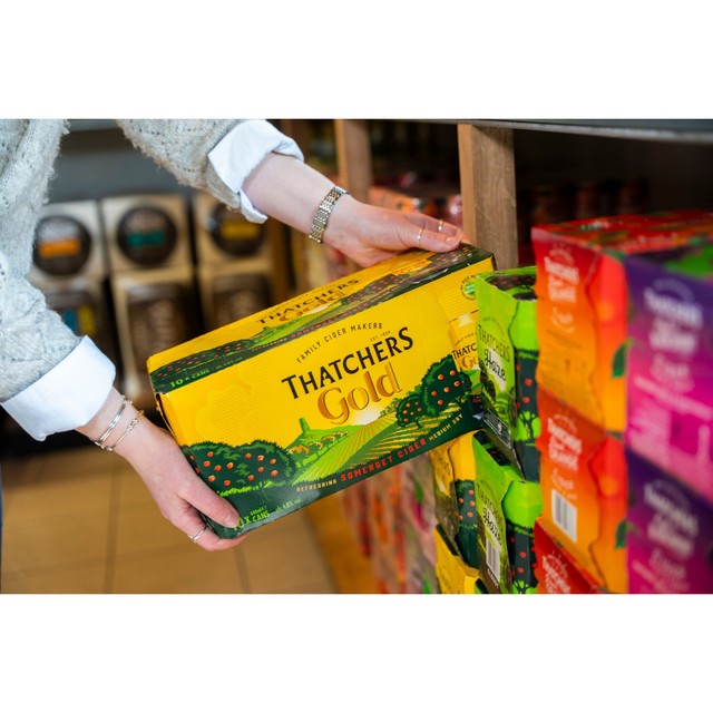 Thatchers Gold cider 10 x 440ml cans (British brand)