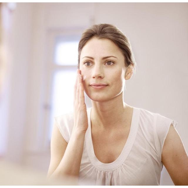 Weleda Natural Almond Soothing Facial Cream 30ml GOODS M&S