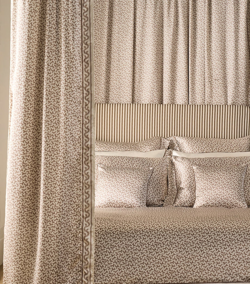 Gingerlily Silk Fern King Duvet Cover (220cm x 225cm)