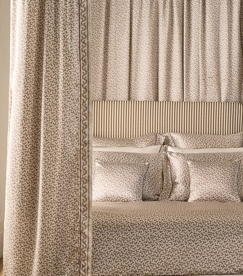 Gingerlily Silk Fern King Duvet Cover (220cm x 225cm)