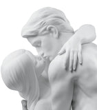 Lladró Porcelain Passionate Kiss Figurine