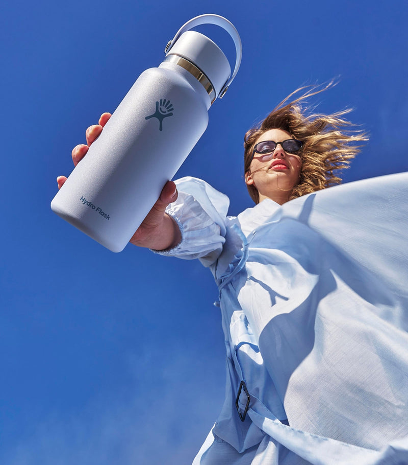 Hydro Flask wide mouth water bottle with flex straw cap 946ml, UK version
