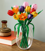 Botanical Tulip Bouquet Building Set with 576 Pieces