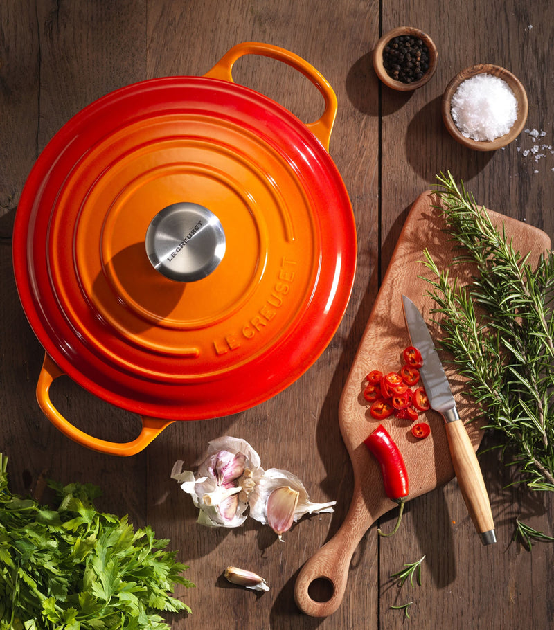 Le Creuset cast iron round casserole dish 30cm, UK version