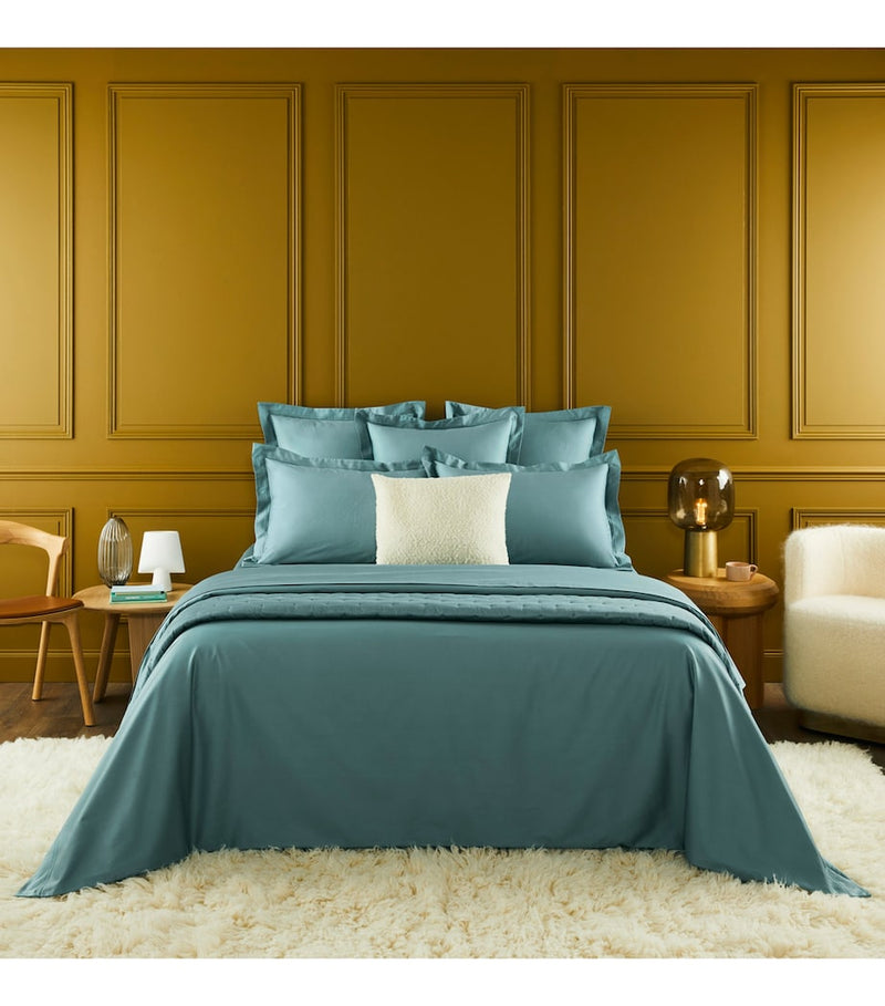 Yves Delorme Triomphe Super King Bedspread (285cm x 250cm)