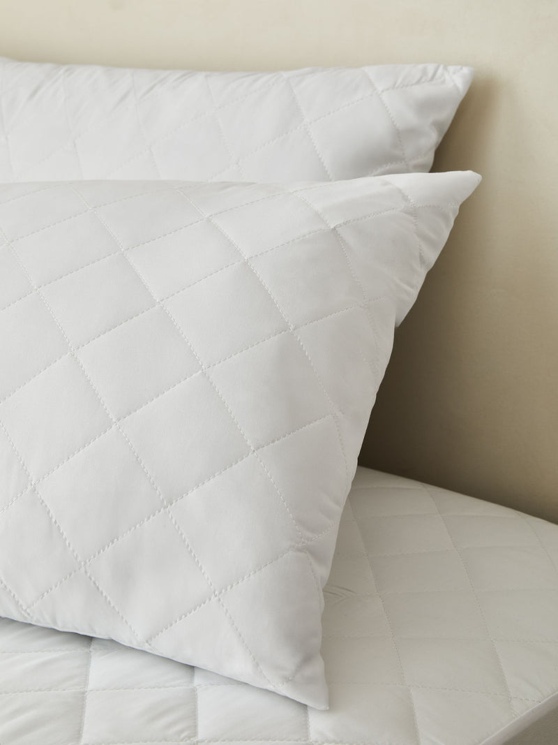 Simply Soft pillow protector with elasticated straps (British brand)