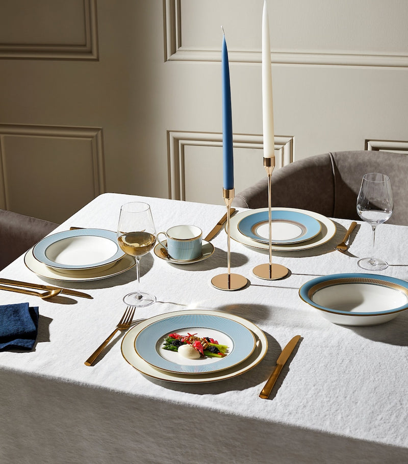 Wedgwood Helia bone china plate 27cm (British brand)