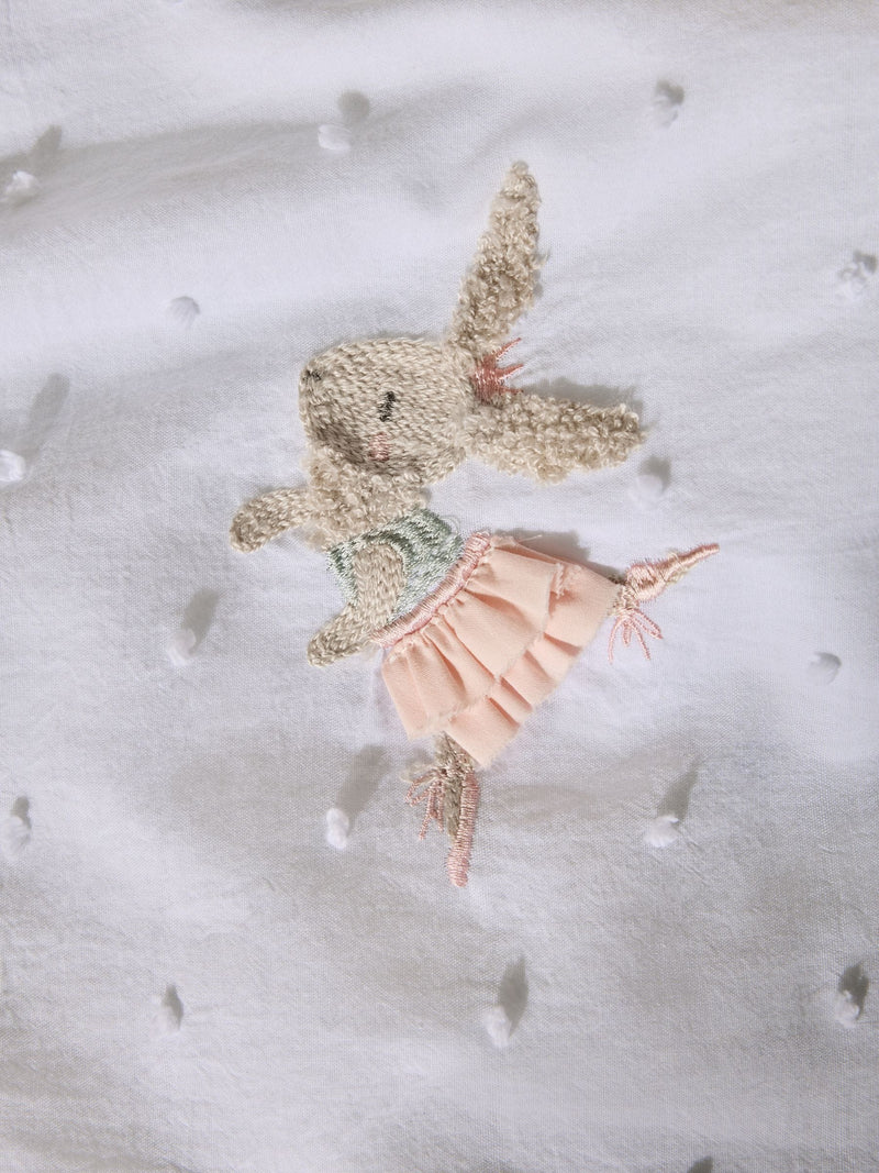 White embroidered bunny ballerinas duvet cover and pillowcase set (British brand)