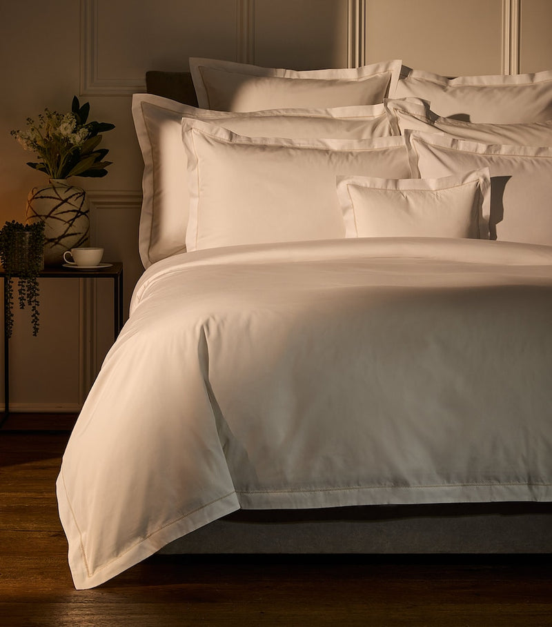 Celso De Lemos Ivy Super King duvet cover with embroidery, 260cm x 220cm - British product
