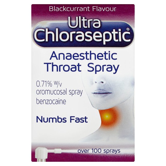 Ultra Chloraseptic Anaesthetic Throat Spray Blackcurrant 15ml GOODS M&S