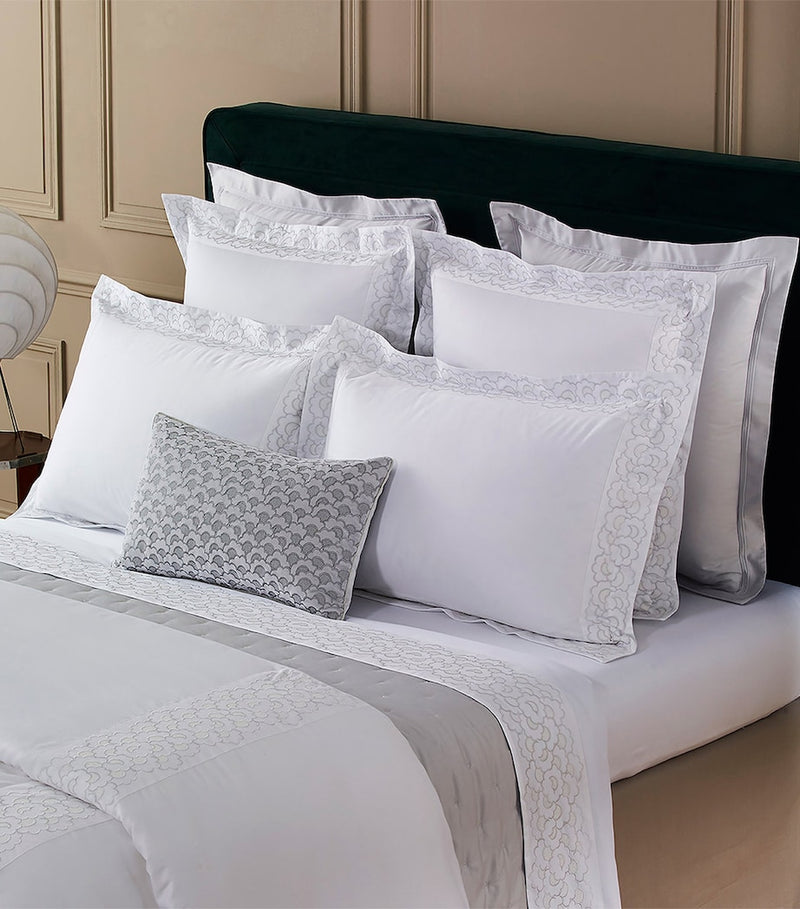Yves Delorme Festons King Oxford pillowcase 54cm x 94cm (British brand)