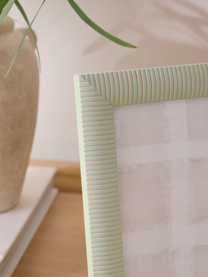 Green linear pattern photo frame set of 2 (British brand)