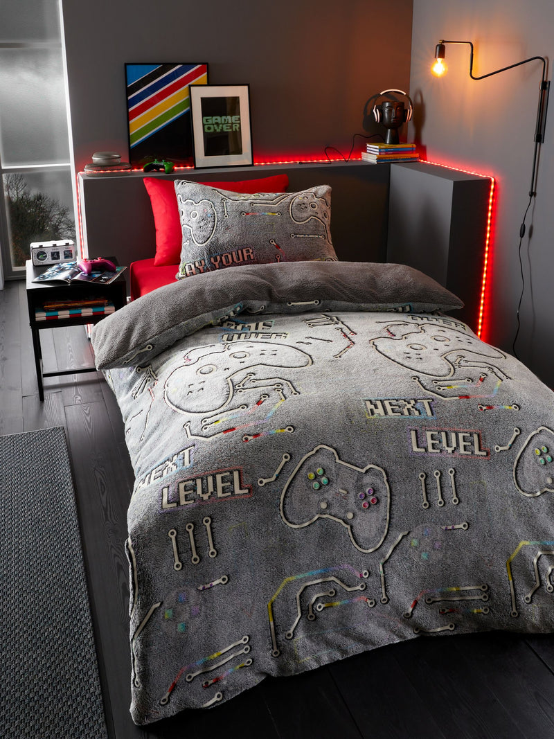 Catherine Lansfield Black Game Over Glow in the Dark Fleece Duvet Cover Set - British product