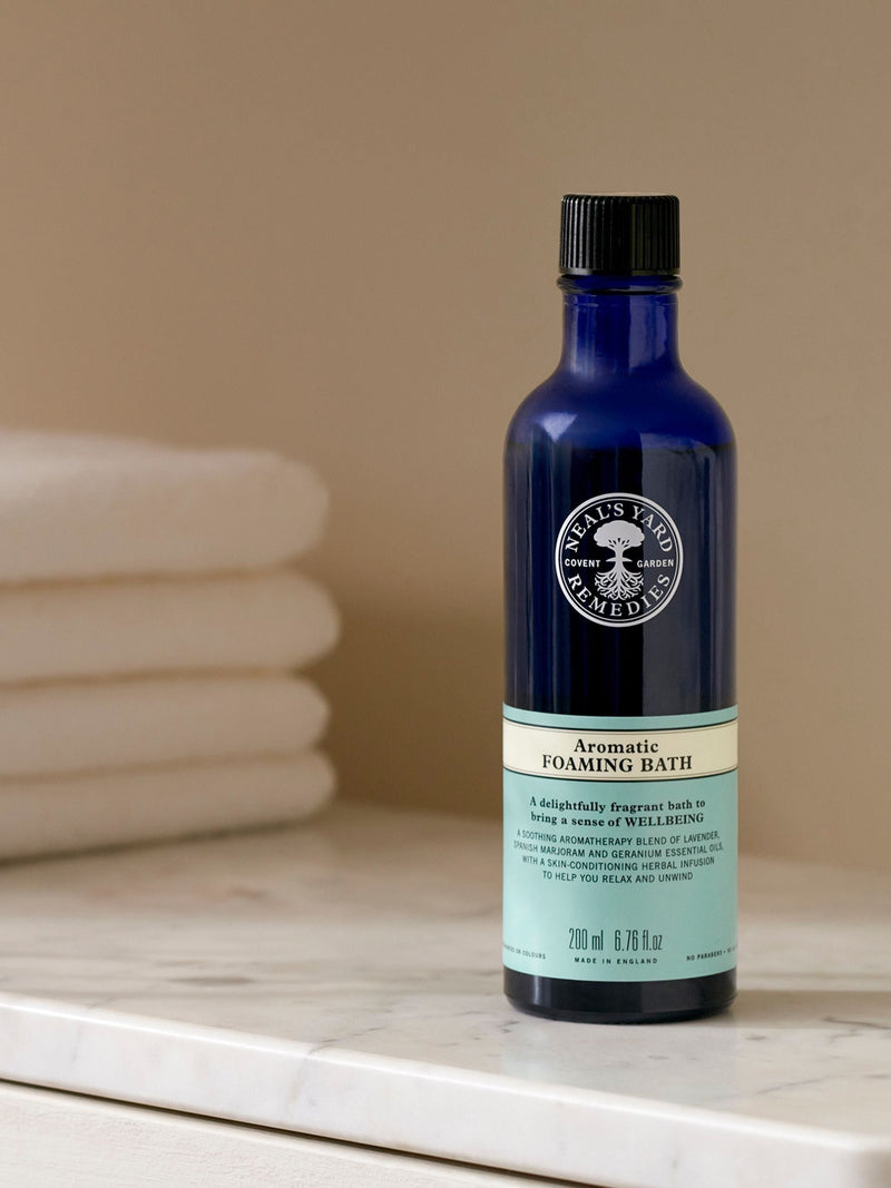 Neals Yard Remedies Aromatic Foaming Bath 200ml