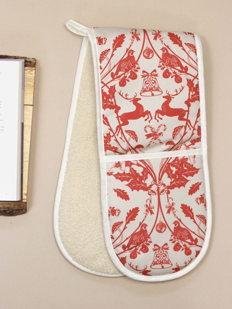 Avalon Home cream stag oven gloves - British product