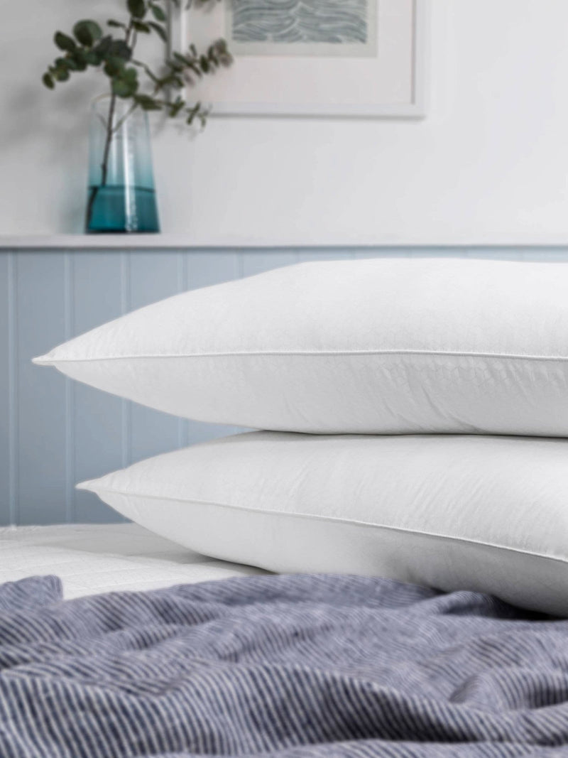 Activated Cooling Medium White Support Pillow 48x74cm - British product