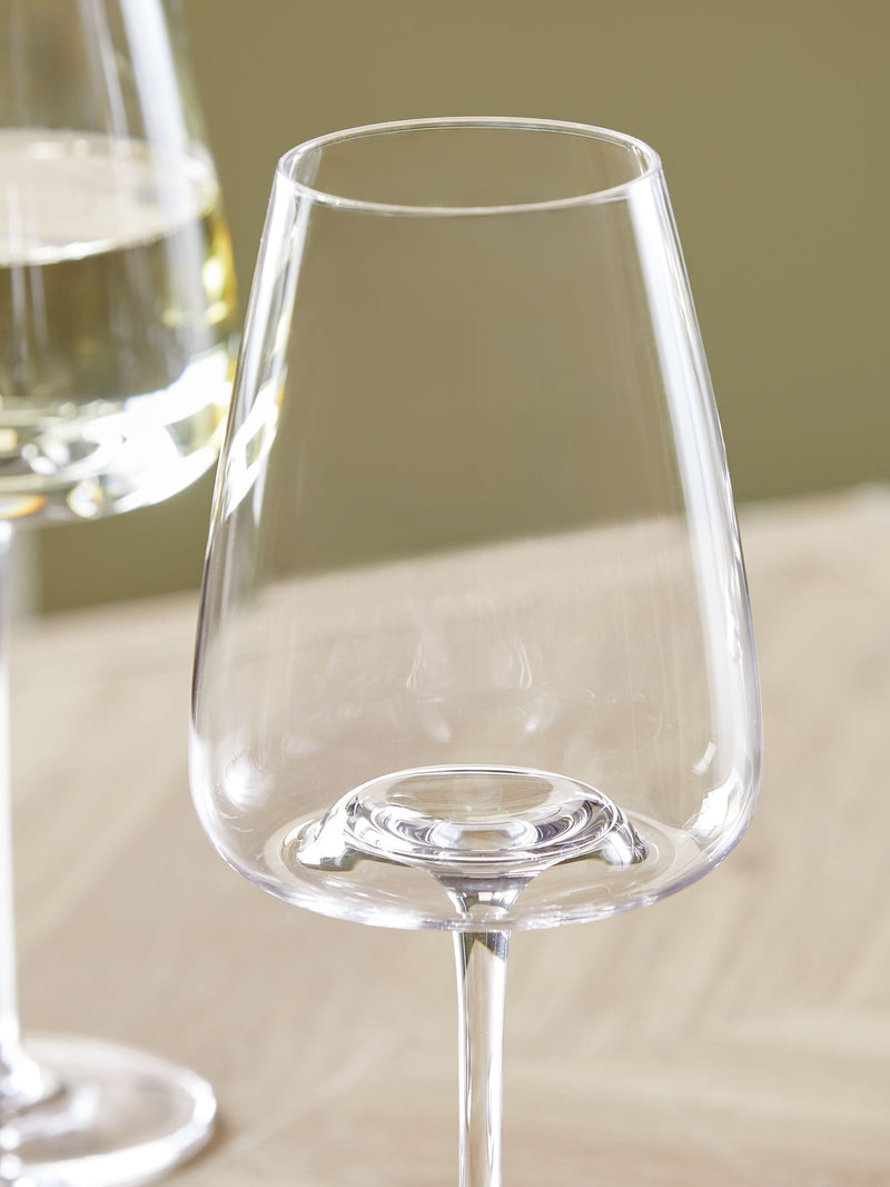 Four clear tapered red wine glasses with 25cm height - British product