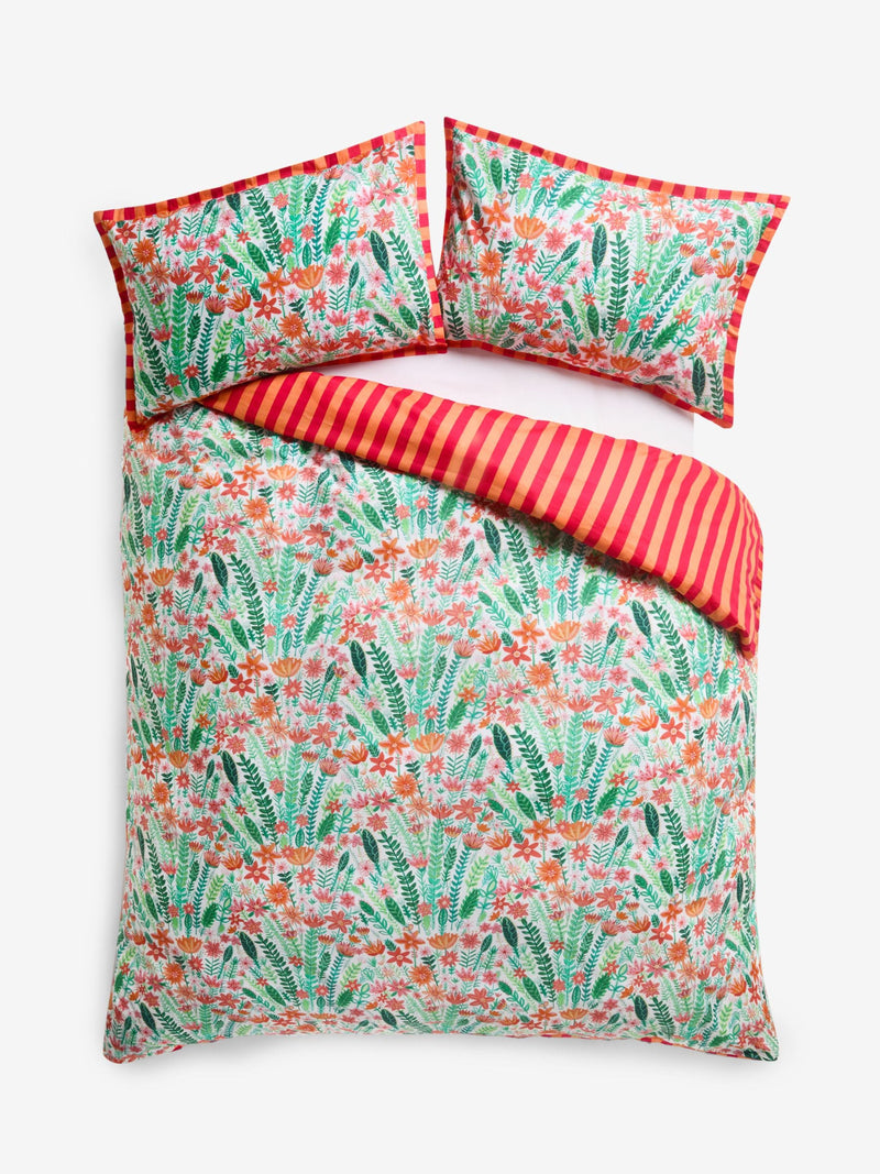 Lucy Tiffney rose dahlias duvet cover and pillowcase set, UK version