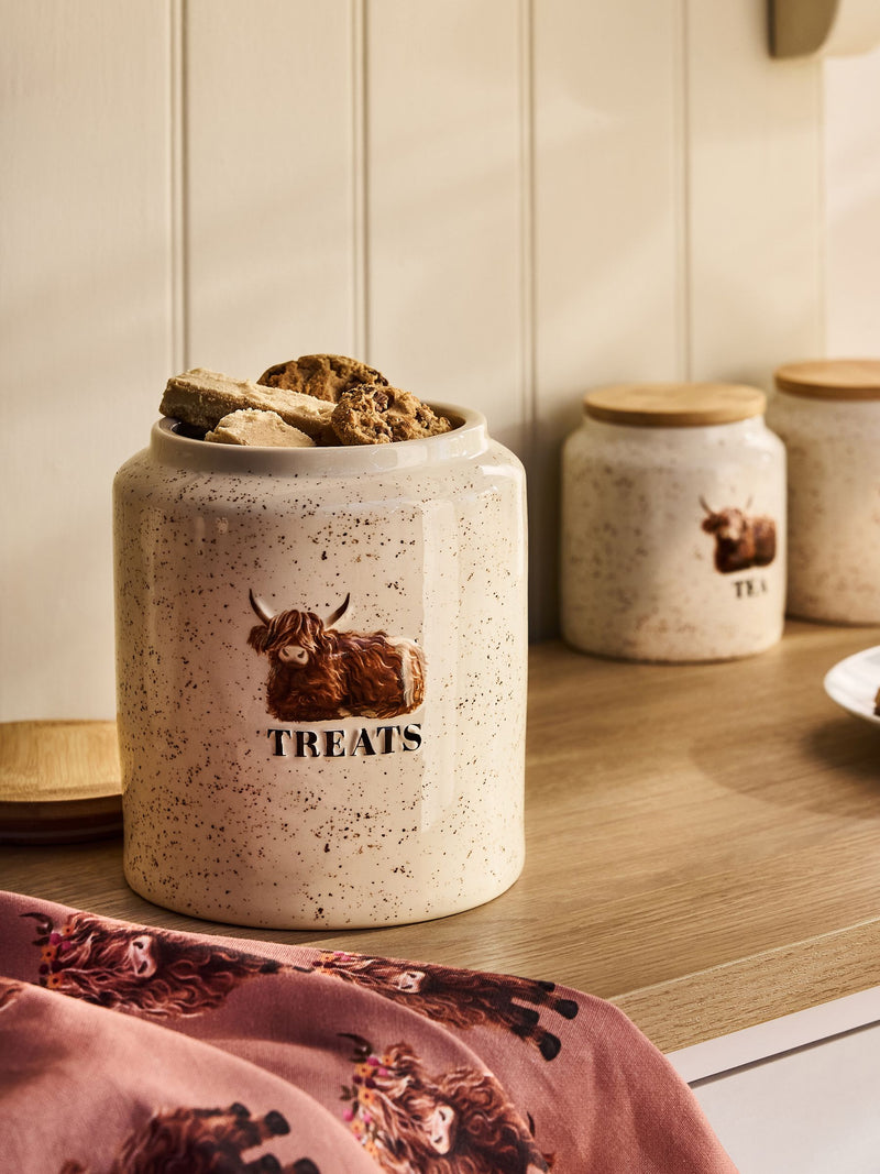 Ceramic treat jar with Hamish the Highland cow design 15x15x20cm, imported from the UK