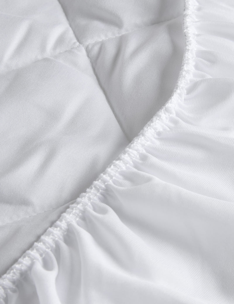 Advanced Allergy Protection Extra Deep Mattress Protector - British product