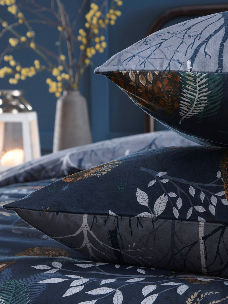 Blue Fauna Printed Woodland Reversible Duvet Cover and Pillowcase Set - British product