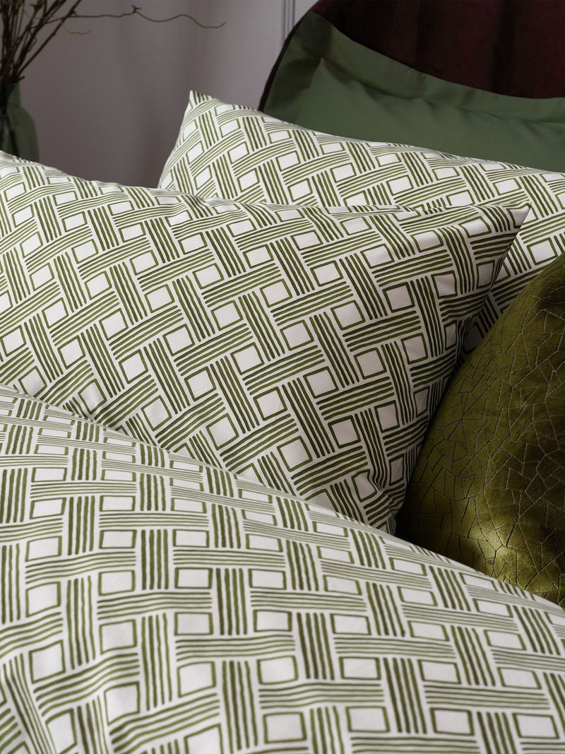HÖEM olive green Alexa modern geometric duvet cover and pillowcase set, UK version