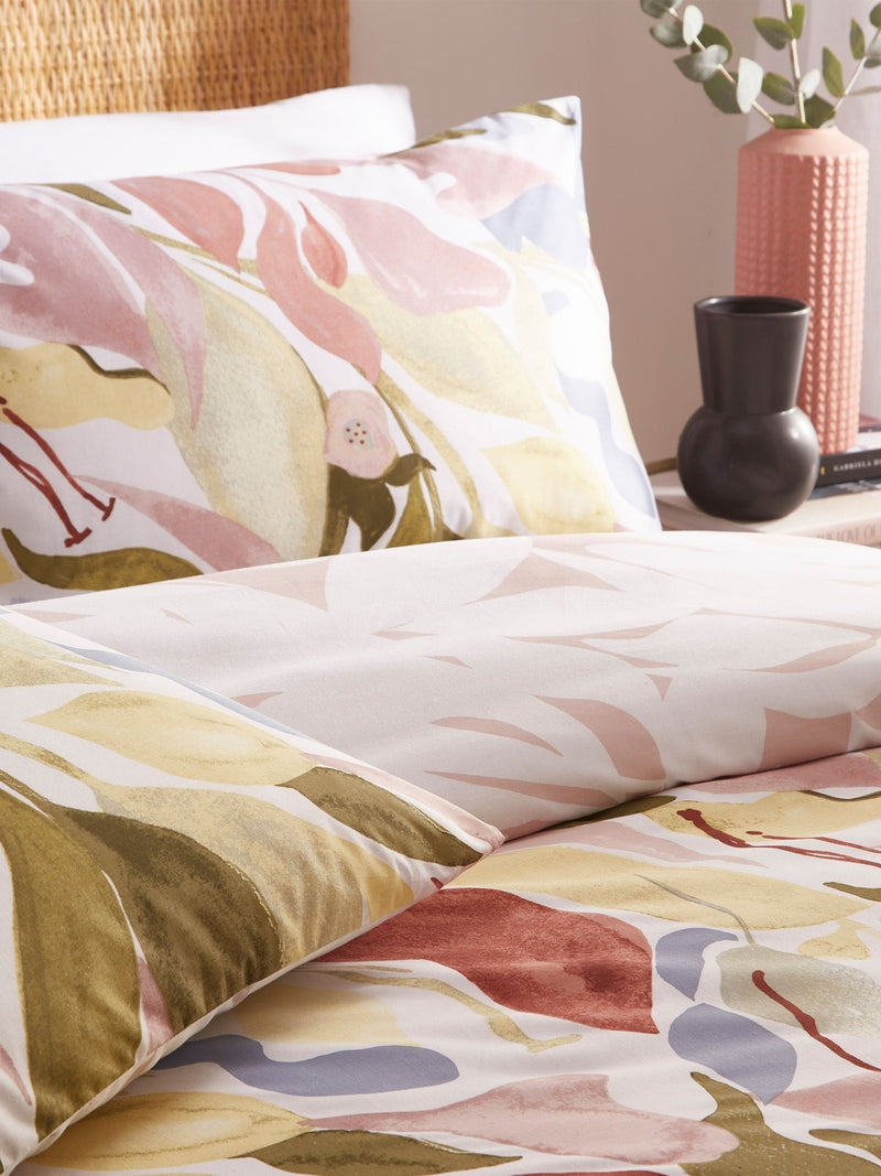 Furn plaster pink amarosa duvet cover set - British product