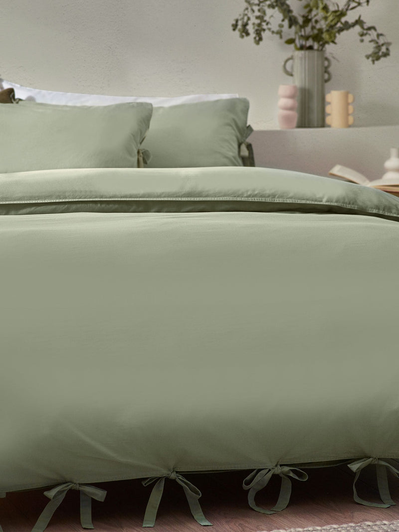 Yard soft sage Mallow Bow Tie duvet cover and pillowcase set (British brand)