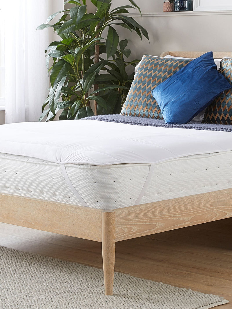 Slumberdown White Wool Mattress Topper (British brand)