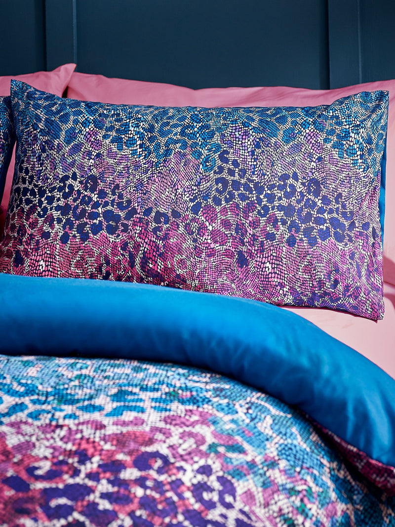 Catherine Lansfield teal satin animal print non-iron duvet cover set - British product