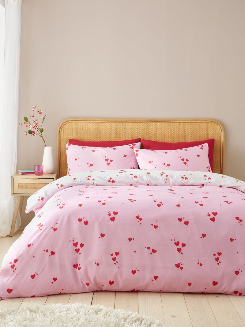Catherine Lansfield white red seersucker heart duvet cover set - British product