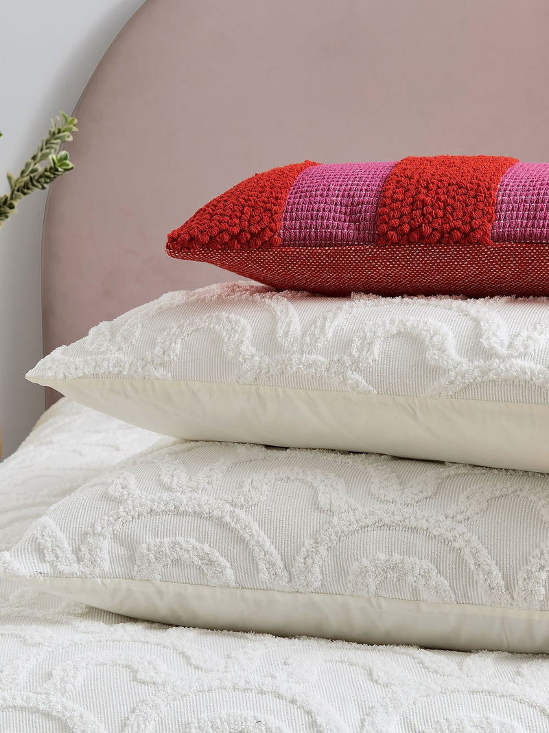 Helena Springfield White Annie duvet cover and pillowcase set, UK version