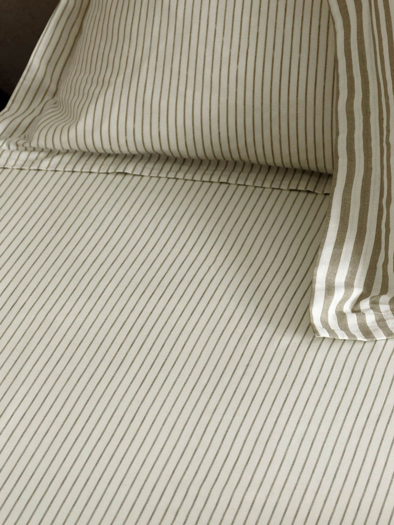 Yard Mole Hebden cotton fitted sheet (British brand)