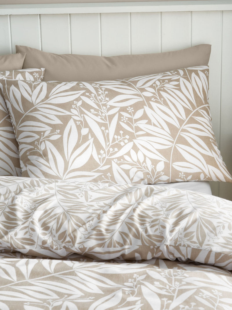 Catherine Lansfield Natural Sorrel Leaf Floral Reversible Duvet Cover Set - British product
