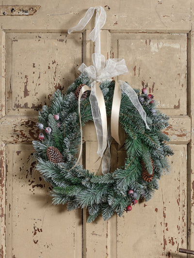 Everlands Green Windham Frosted Christmas Wreath 50cm